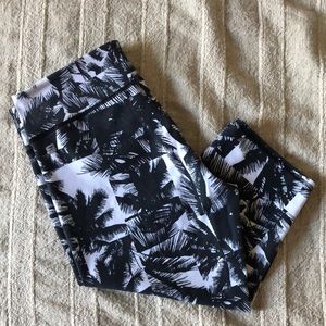 FABLETICS Palm crops